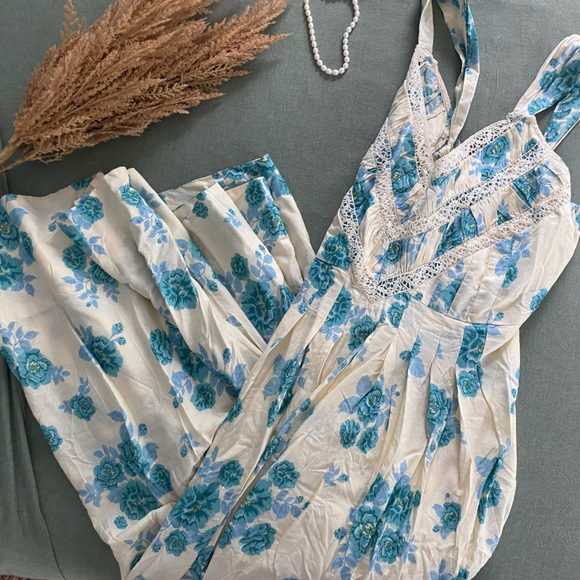 Free People Dresses & Skirts - Free People | Pleated Blue Floral Dress